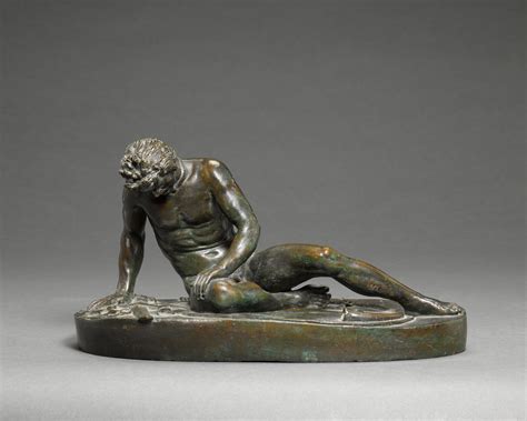 The Dying Gaul! A Masterpiece of Hellenistic Emotion Captured in Bronze