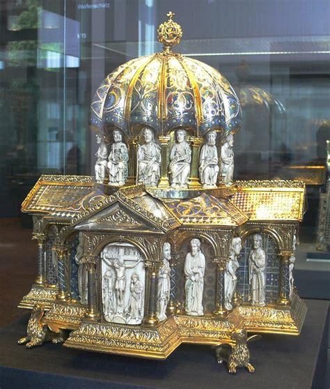  The Reliquary of Saint Gereon - An Exquisiteness of Gold and Gemstones, Embellished With Religious Zeal!